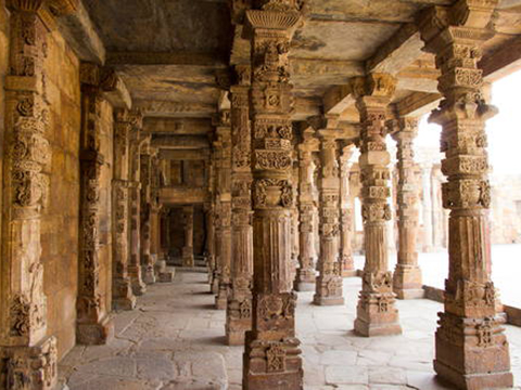 Qutb Minar en zijn monumenten, Delhi