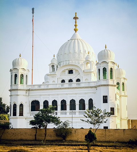Oprichter sikhs overlijdt